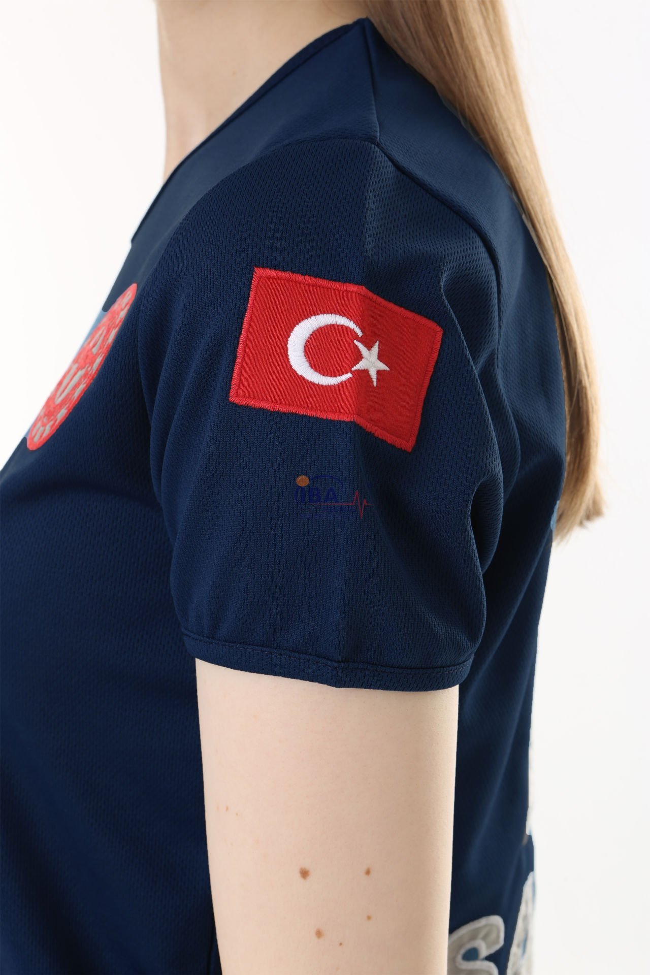 İ-SPORTİVE%20V%20Yaka%20Kısa%20Kol%20Acil%20Sağlık%20Spor%20T-Shirt