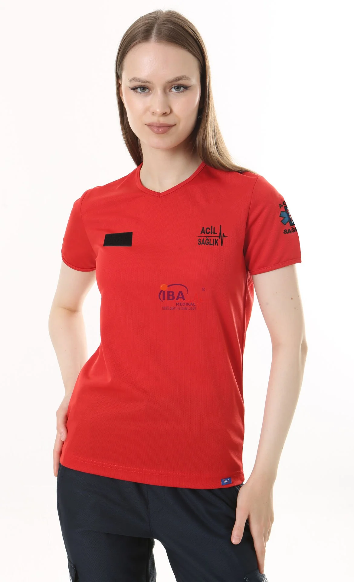 İ-SPORTİVE%20V%20Yaka%20Kısa%20Kol%20Acil%20Sağlık%20Spor%20T-Shirt%20-%20Kırmızı