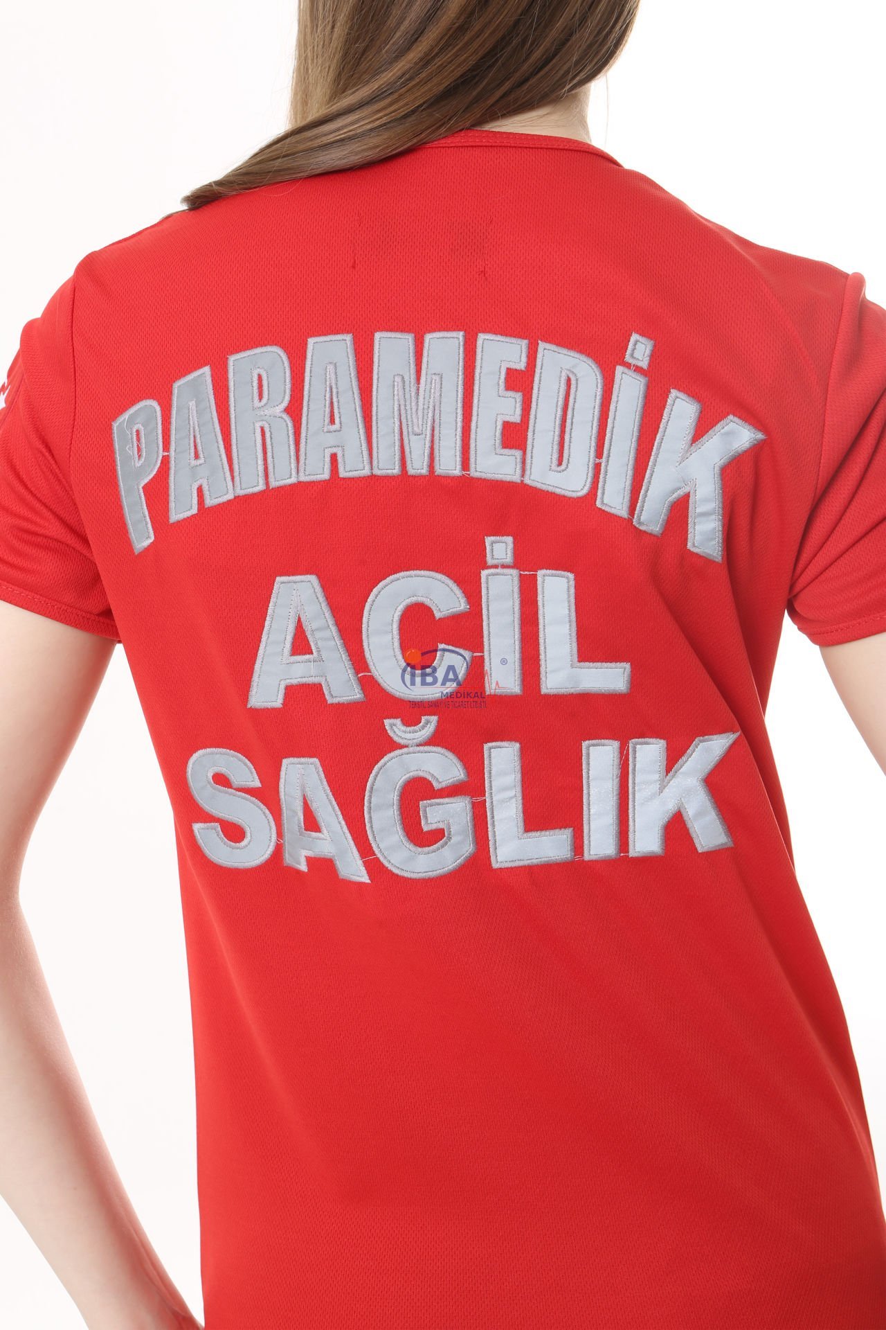 İ-SPORTİVE%20V%20Yaka%20Kısa%20Kol%20Paramedik%20Spor%20T-Shirt